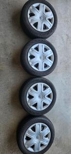 Set stalen velgen met winterbanden Toyot Auris 2007, Auto-onderdelen, Banden en Velgen, Ophalen, Gebruikt, 16 inch, Banden en Velgen