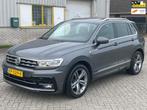 Volkswagen Tiguan 1.5 TSI 150 PK AUT Bj 2019 High R-Line Spo, Auto's, Volkswagen, Euro 6, 4 cilinders, 150 pk, Origineel Nederlands