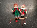 Twee kleine vilten kerst elfjes. Poppenhuis?, Ophalen of Verzenden, Zo goed als nieuw