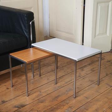 Vintage Cees Braakmans nesting bijzettafels Pastoe beschikbaar voor biedingen