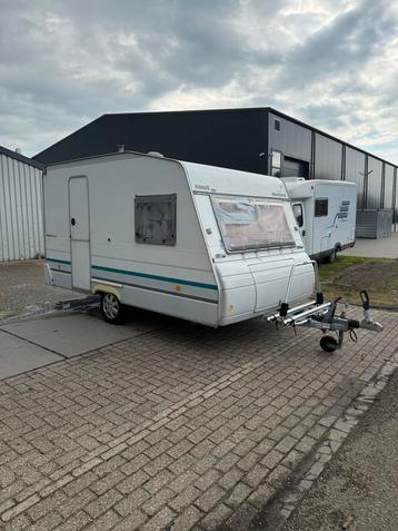 Knaus mustang 350 Stapelbed ! beschikbaar voor biedingen