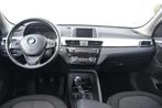 BMW X1 sDrive18i Executive Stoelverwarming Navi € 14.999,0, Auto's, BMW, Gebruikt, Zwart, Handgeschakeld, 3 cilinders