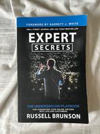 Expert Secrets - Russel Brunson, Ophalen of Verzenden, Zo goed als nieuw