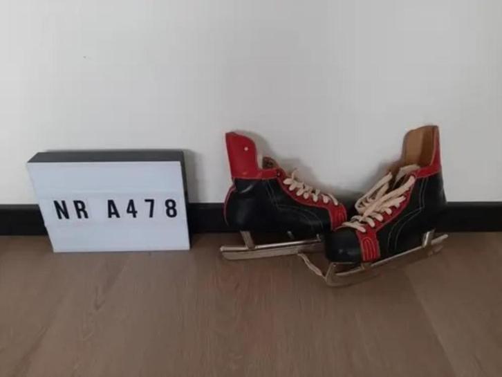RETRO IJSHOCKEYSCHAATSEN maat 43, Sport en Fitness, IJshockey, Gebruikt, Schaatsen, Ophalen of Verzenden