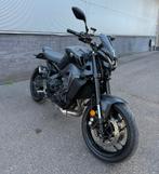 Yamaha mt09  2022 Tech Black, Motoren, 3 cilinders, Particulier, Handvatverwarming, Naked bike
