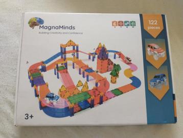 MagnaMinds racebaan NIEUW in doos beschikbaar voor biedingen