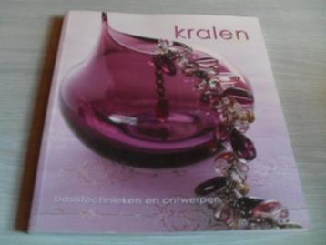 KRALEN – Basistechnieken en ontwerpen  Kralen genieten een e beschikbaar voor biedingen