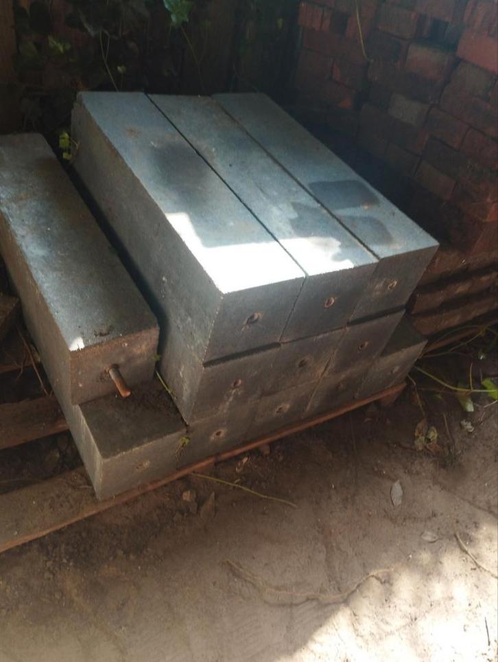 12x antraciet betonpoeren 15x15x60 11x 2 draadeinden, Tuin en Terras, Overige Tuin en Terras, Nieuw, Ophalen