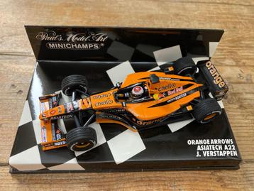 ✅ Jos Verstappen 1:43 Orange Arrows Asiatech A22 2001 beschikbaar voor biedingen