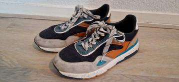 Mt. 38 Zgan paar stoere sneakers beschikbaar voor biedingen