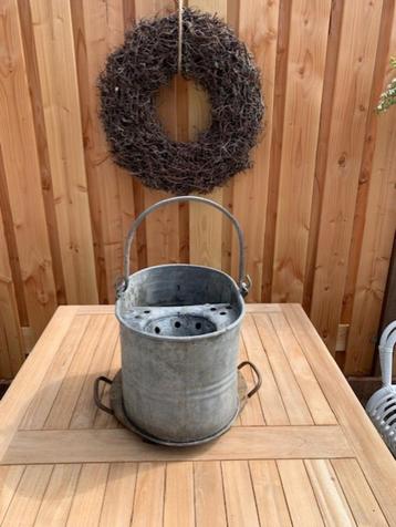 brocante zinken emmer, mop emmer 36x27x27 beschikbaar voor biedingen