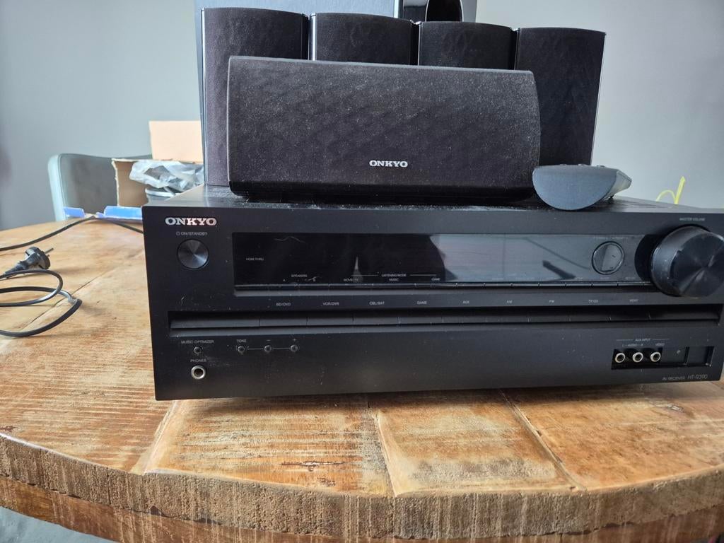 Onkyo Home Cinema Set - Receiver & Speakers, Audio, Tv en Foto, Home Cinema-sets, Gebruikt, 70 watt of meer, 5.1-systeem, Dvd-speler