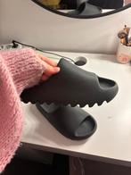 Yeezy Slides Onyx, Ophalen, Zo goed als nieuw