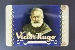 sigarenblik Victor Hugo Sympathie J. Baars en Zoon Krommenie, Verzamelen, Blikken, Ophalen, Gebruikt, Overige, Overige merken