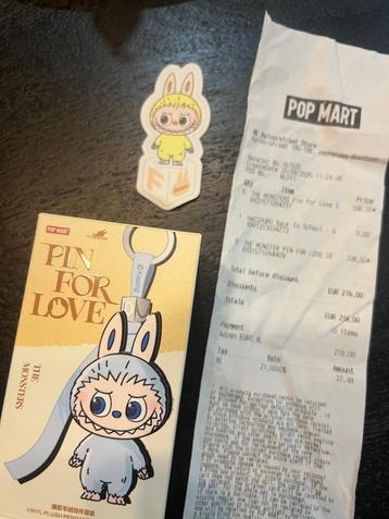 Labubu Pin for love - F - 100% echt beschikbaar voor biedingen