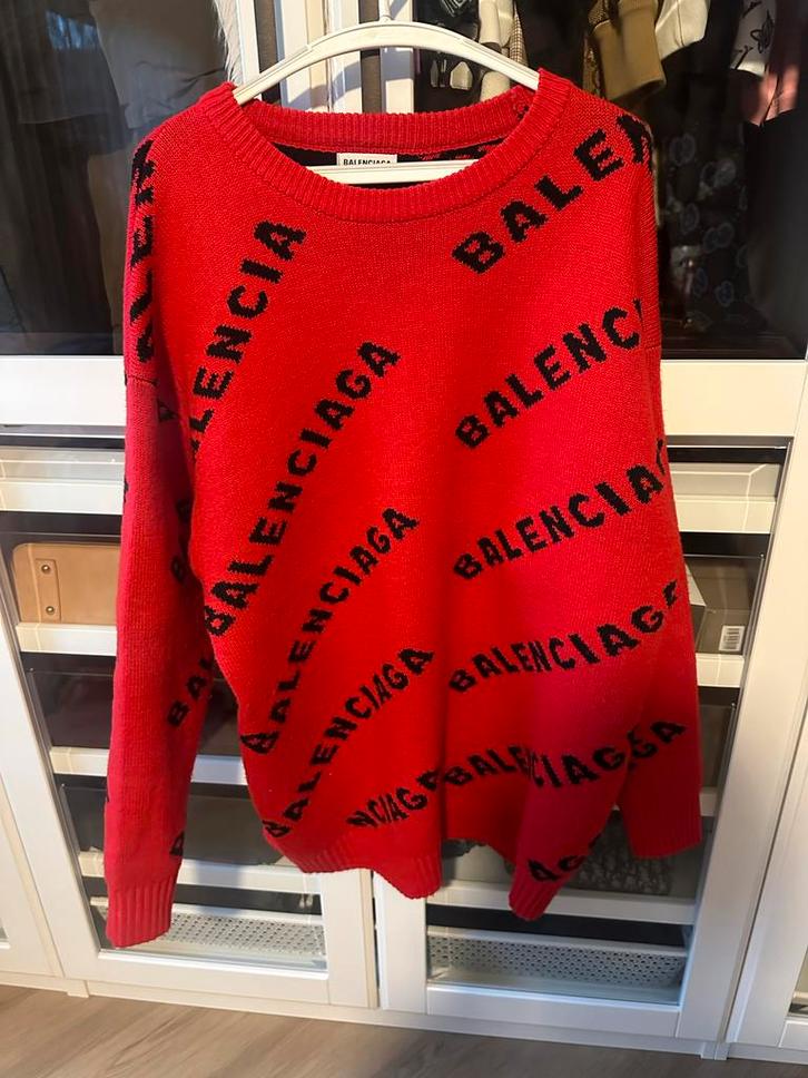 Balenciaga Trui Maat M, Kleding | Dames, Truien en Vesten, Zo goed als nieuw, Maat 38/40 (M), Rood, Ophalen of Verzenden