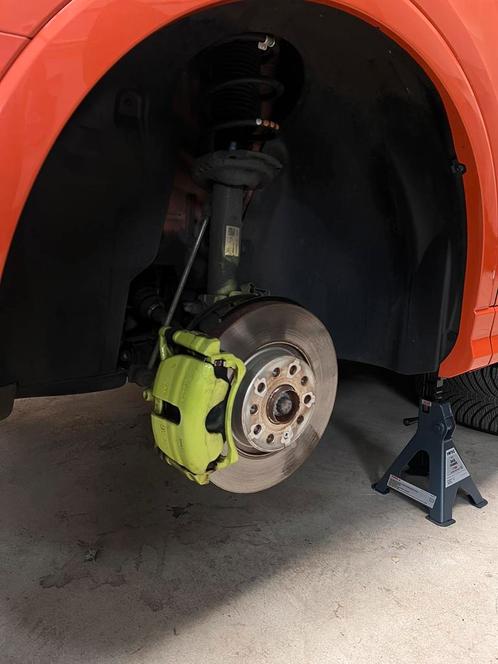 Remklauwen spuiten in gewenst kleur, Auto diversen, Tuning en Styling, Ophalen of Verzenden
