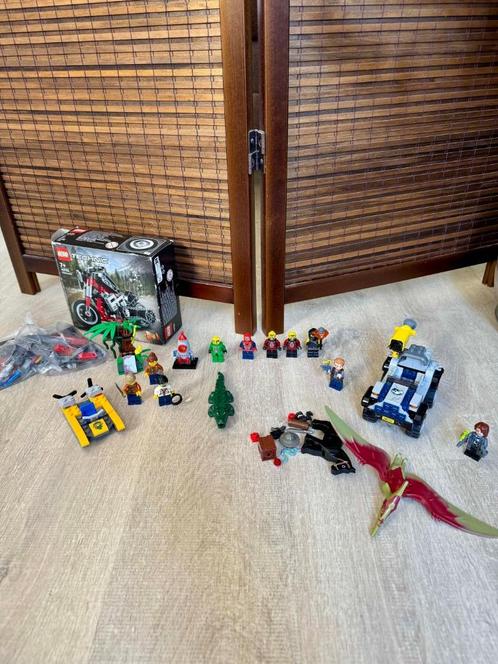 LEGO verzameling (o.a. Spiderman, Jurassic World), Kinderen en Baby's, Speelgoed | Duplo en Lego, Zo goed als nieuw, Lego, Ophalen