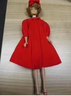 VINTAGE BARBIE BUBBLE CUT SIDEPART RED HAIR NM met kleding, Verzenden, Zo goed als nieuw, Fashion Doll