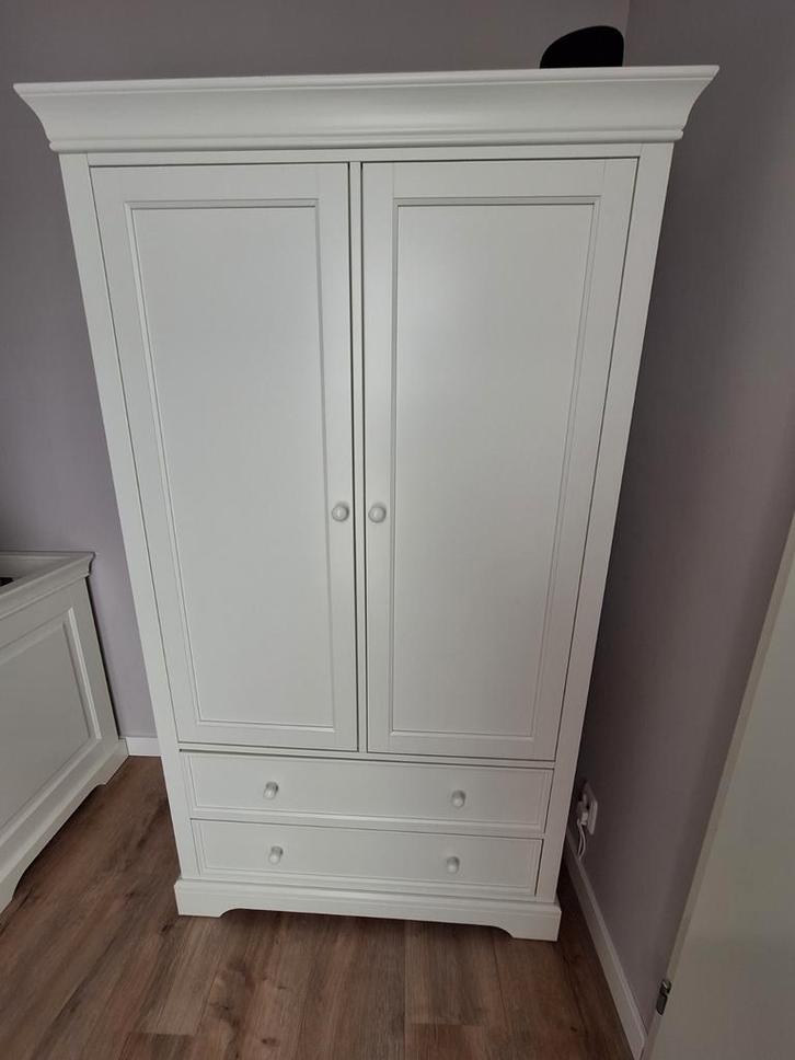 Witte kledingkast met lades en deuren Kidsmill Chateau, Kinderen en Baby's, Kinderkamer | Commodes en Kasten, Zo goed als nieuw