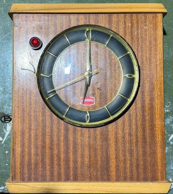Vintage Prisma billiard clock, which  used in cafes beschikbaar voor biedingen