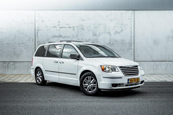 Chrysler Grand Voyager 3.8 V6 Automaat – Luxe 7-zitter, Auto's, Chrysler, Bedrijf, Grand Voyager, Benzine, E, MPV, Automaat, Origineel Nederlands