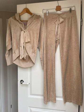 Juicy Couture jogging pak/broek,vest beschikbaar voor biedingen