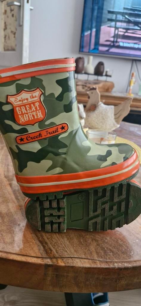 Stoere camouflage regenlaarsjes maat 22 ophalen., Kinderen en Baby's, Kinderkleding | Schoenen en Sokken, Jongen of Meisje, Ophalen of Verzenden