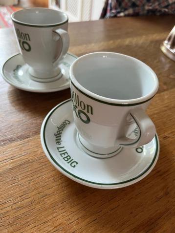 oxo kop en schotel (tweemaal) beschikbaar voor biedingen