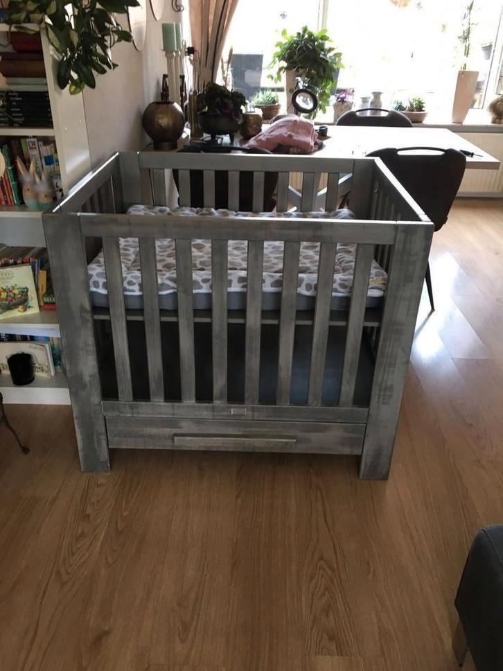 Grijze Babybox Coming Kids Zanzi, Kinderen en Baby's, Boxen, Zo goed als nieuw, Rechthoekig, Lade, Ophalen