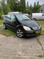 Mercedes-Benz B-Klasse 1.7 B170 5DRS 2005 Zwart, Auto's, Mercedes-Benz, Voorwielaandrijving, 15 km/l, 4 cilinders, Zwart
