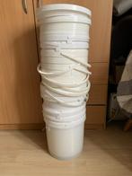 11 (honing) emmers met deksel à +- 15 liter, Ophalen of Verzenden, Gebruikt, Kunststof, Met deksel