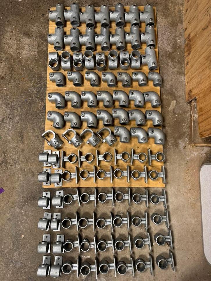 PARTIJ VERZINKTE BUIS KOPPELINGEN, Doe-het-zelf en Verbouw, IJzerwaren en Bevestigingsmiddelen, Zo goed als nieuw, Minder dan 50 mm