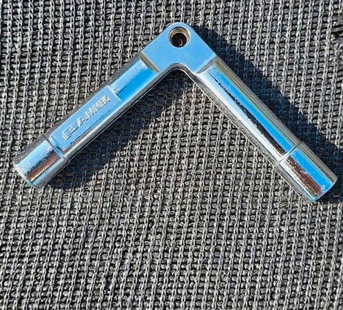 Kwaliteits paalsleutel driehoek/vierkantsleutel 8mm, Doe-het-zelf en Verbouw, Hang- en Sluitwerk, Nieuw, Ophalen of Verzenden