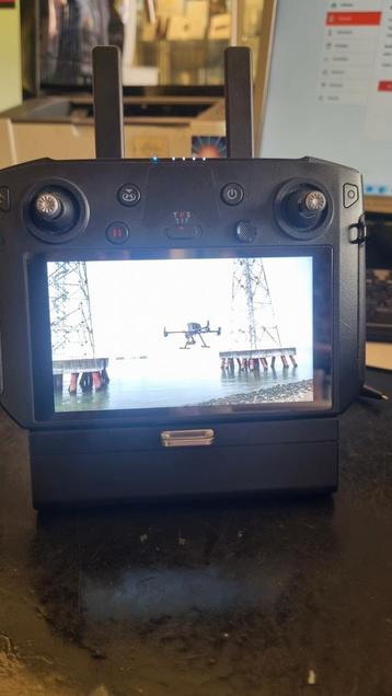 Dji smart controller enterprice rm500 beschikbaar voor biedingen