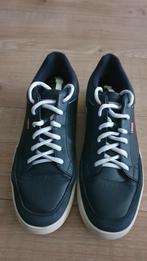Levis Heren Sneackers Maat 45, Kleding | Heren, Schoenen, Ophalen of Verzenden, Zo goed als nieuw