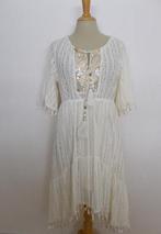 Ibiza/bohemian kantlook beige jurkje van Lara! M/L, Maat 38/40 (M), Verzenden, Beige, Zo goed als nieuw