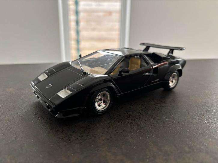 Bburago Lamborghini Countach, Hobby en Vrije tijd, Modelauto's | 1:24, Gebruikt, Auto, Bburago, Ophalen of Verzenden