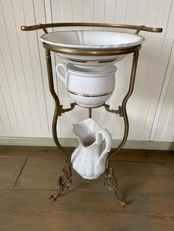 Vintage lampetset/ wasstel. beschikbaar voor biedingen