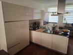 HOOGGLANS T VORM EILAND KEUKEN
