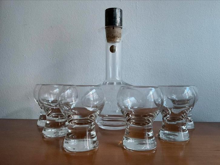 Floris Meydam: wijnkaraf Anjou & 6 glazen Royal Leerdam 1968, Antiek en Kunst, Antiek | Glas en Kristal, Ophalen of Verzenden