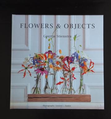 Flowers and objects beschikbaar voor biedingen