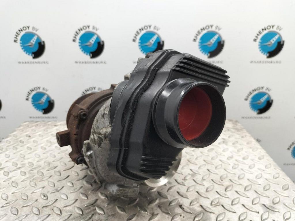 BMW X5 TURBO 2018, Ophalen of Verzenden, Gebruikt, Stiba lid