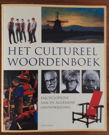Het Cultureel Woordenboek beschikbaar voor biedingen