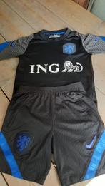 Nike trainingsset kind maat M 137-147cm, Maat M, Ophalen of Verzenden, Zo goed als nieuw, Trainingspak
