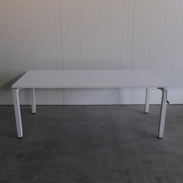 Slinger zit/zit bureau, 4-poots, 180x80cm H67|95cm Wit BR91 beschikbaar voor biedingen