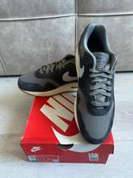 Nike air max 1 soft grey DS maat 44, Overige kleuren, Nike, Nieuw, Ophalen of Verzenden