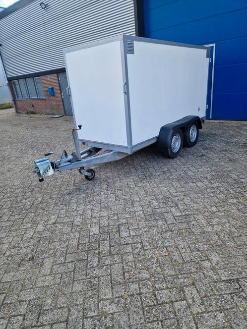 Hapert gesloten aanhanger tandemasser geremd €1695, Auto diversen, Aanhangers en Bagagewagens, Zo goed als nieuw, Ophalen