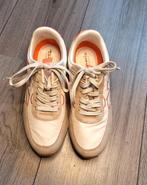 tamaris sneakers beige met koraal running style maat 37, Kleding | Dames, Schoenen, Tamaris, Beige, Ophalen of Verzenden, Sneakers of Gympen