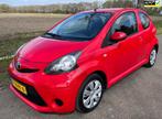 Toyota Aygo 1.0 VVT-i Comfort Airco/ N.A.P/Elektr ramen/Cent, Voorwielaandrijving, Euro 5, Stof, Gebruikt